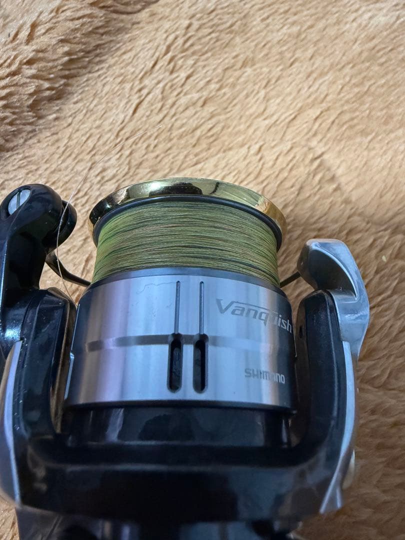 12ヴァンキッシュ　Vanquish C2000HG スピニングリール