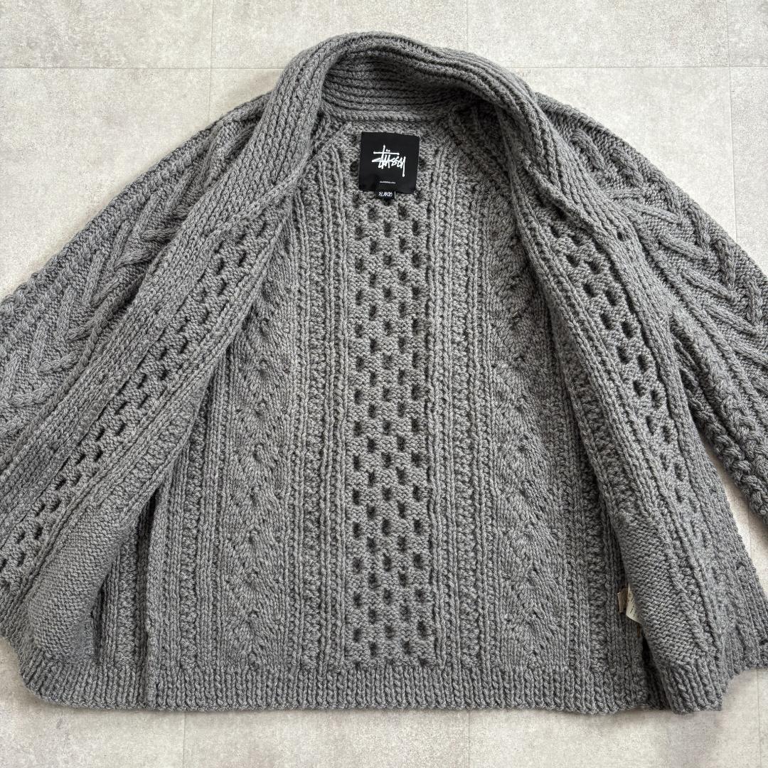 【超人気・極美品】ステューシー/ケーブルニット/厚手/ボタンロゴ/タブロゴ/XL