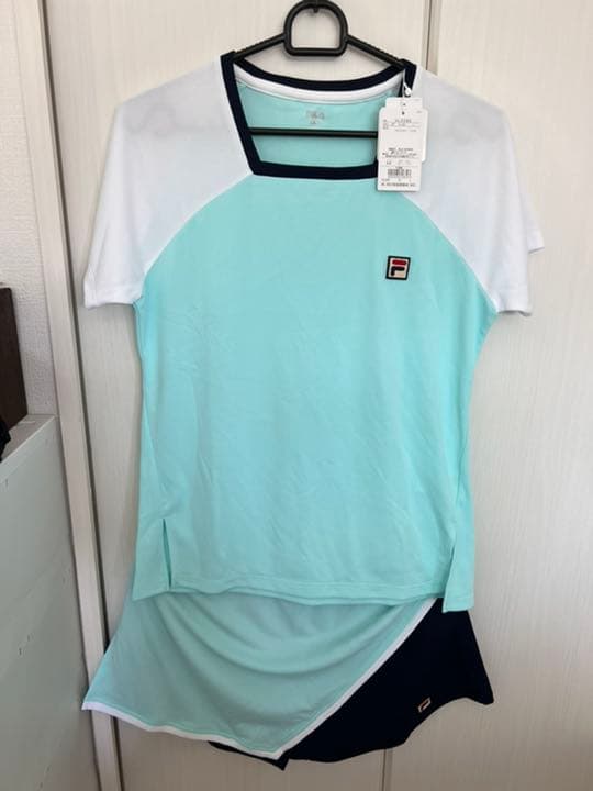 フィラ　テニスウェア 新品未使用タグ付き　セットアップ