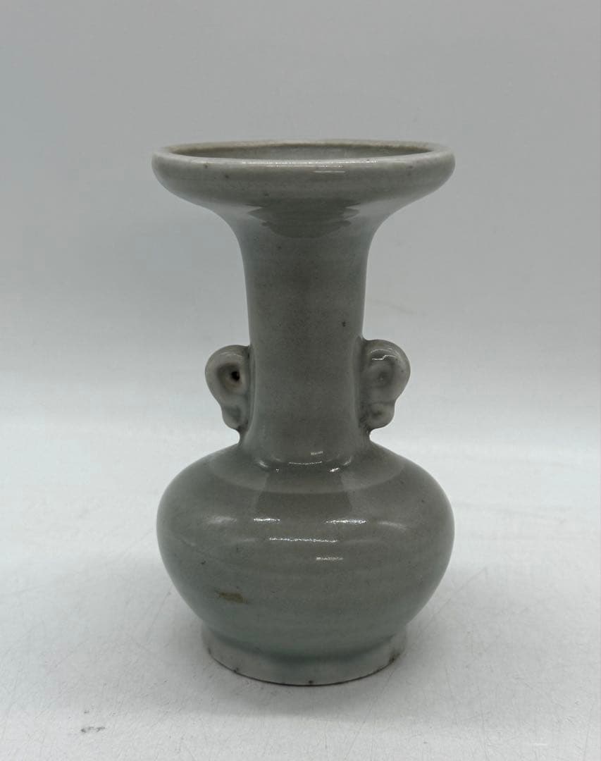 青磁　雙耳瓶　アンティーク　送料込み251010