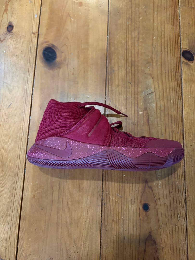 NIKE Kyrie2 レッド ハイカット シューズ