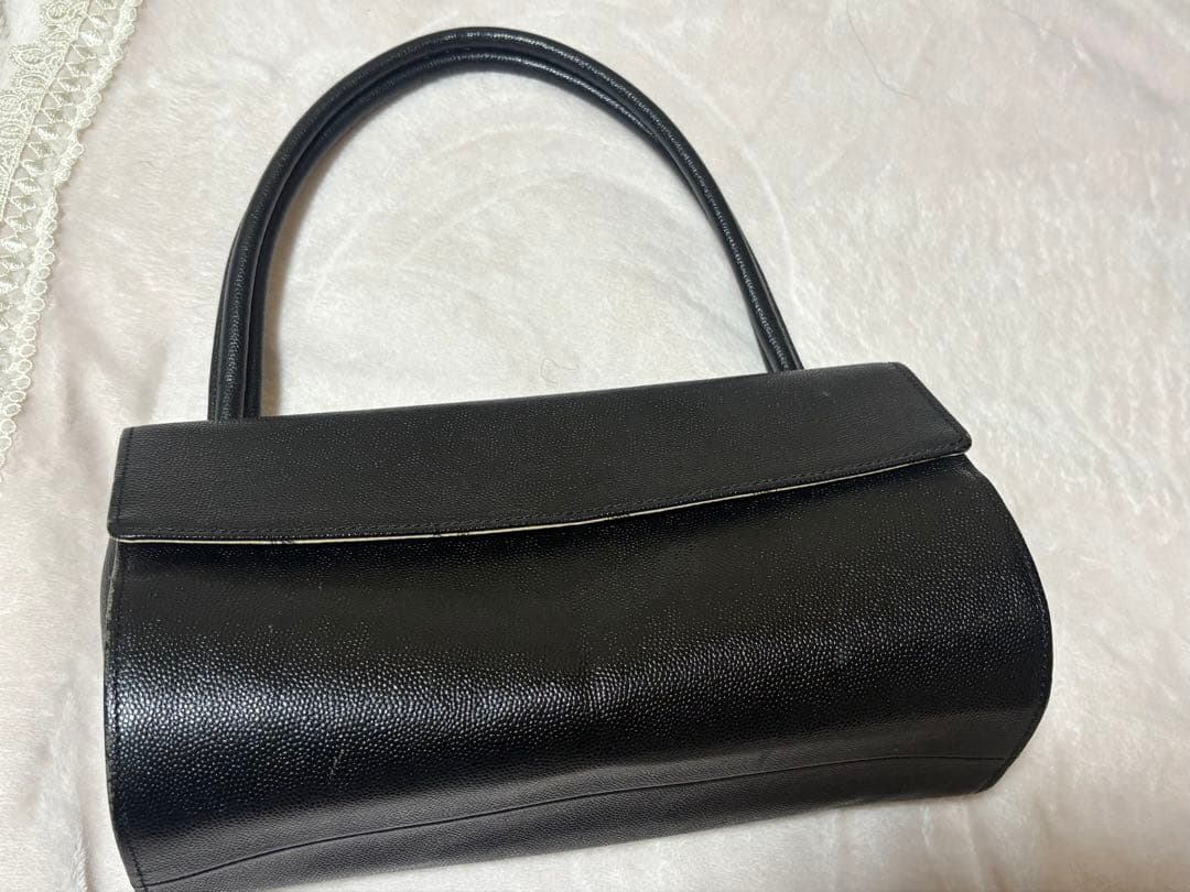 き*様 ヴィンテージ・ヴィヴィアンウエストウッドハンドバッグ牛革製・黒・和服にも