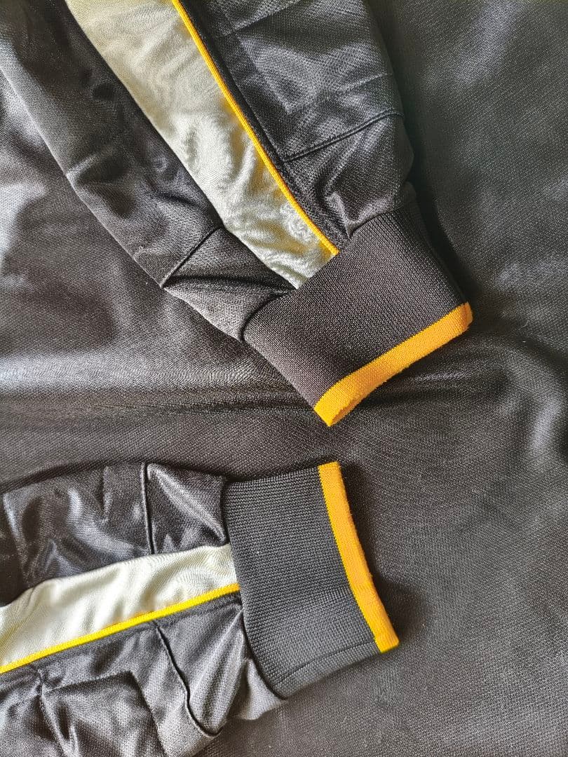 日本代表 ゴールキーパーサッカーウェア 長袖アディダス