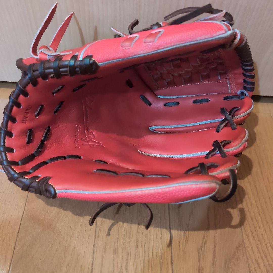 タ*ン様 Wilson staff 軟式グローブ　投手用　山岡泰輔モデル