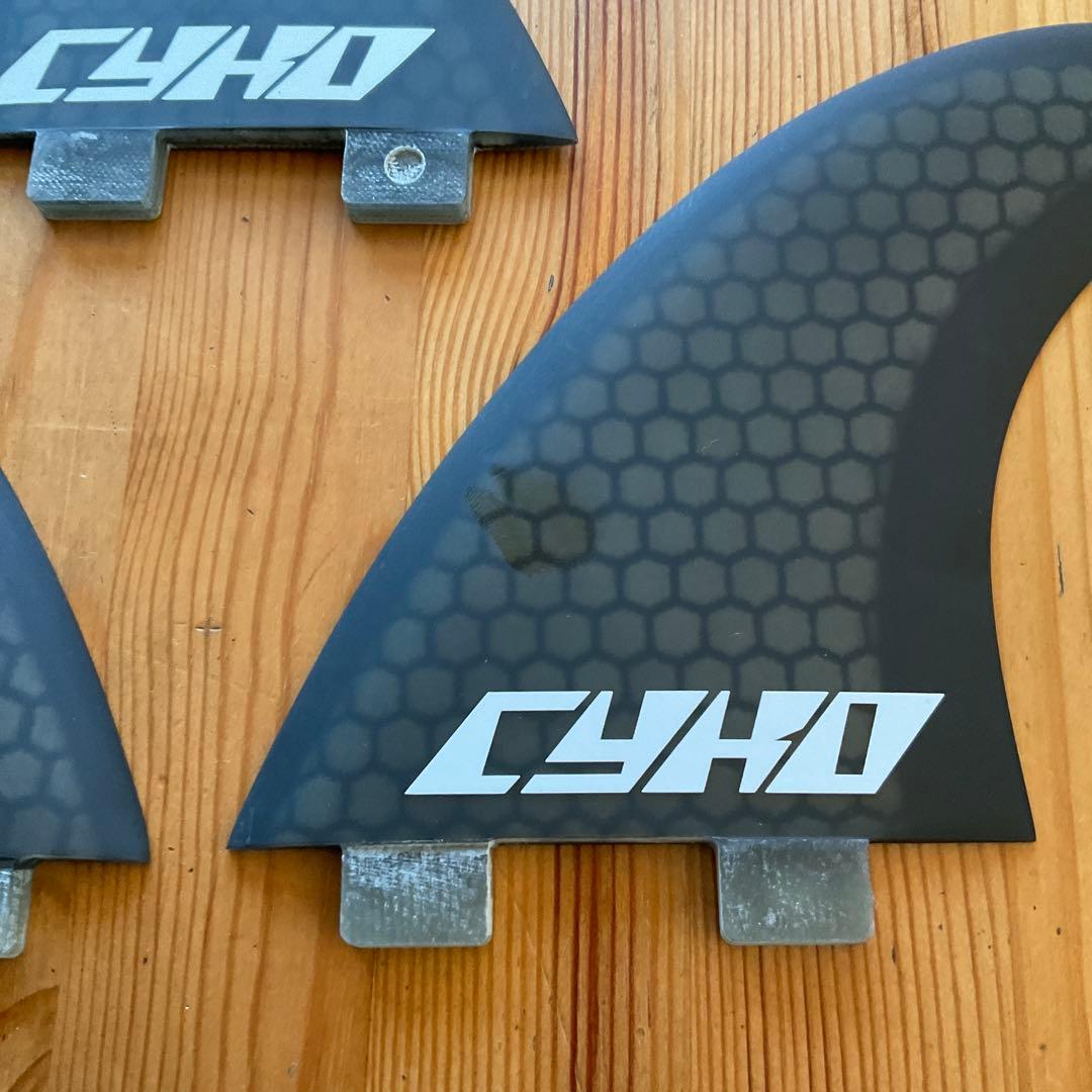 cykoサイコ　トライフィンセット　FCS オールラウンド