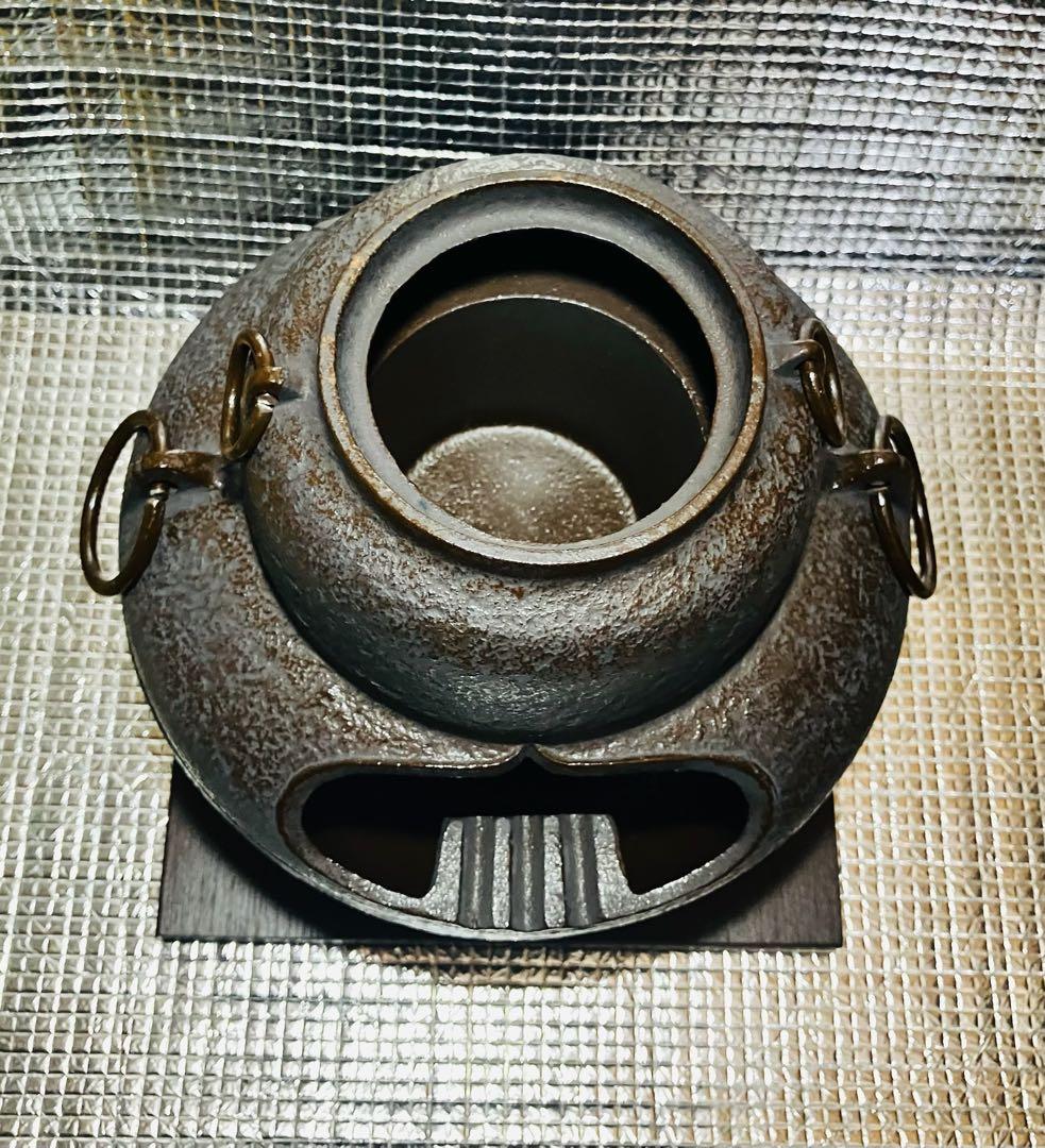 鉄製 二重構造 茶釜 専用台付き　文秀堂　南部鉄器　茶釜風灰皿　台座付き