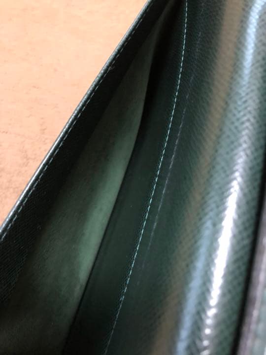 ルイヴィトン・タイガ　ビジネスバック