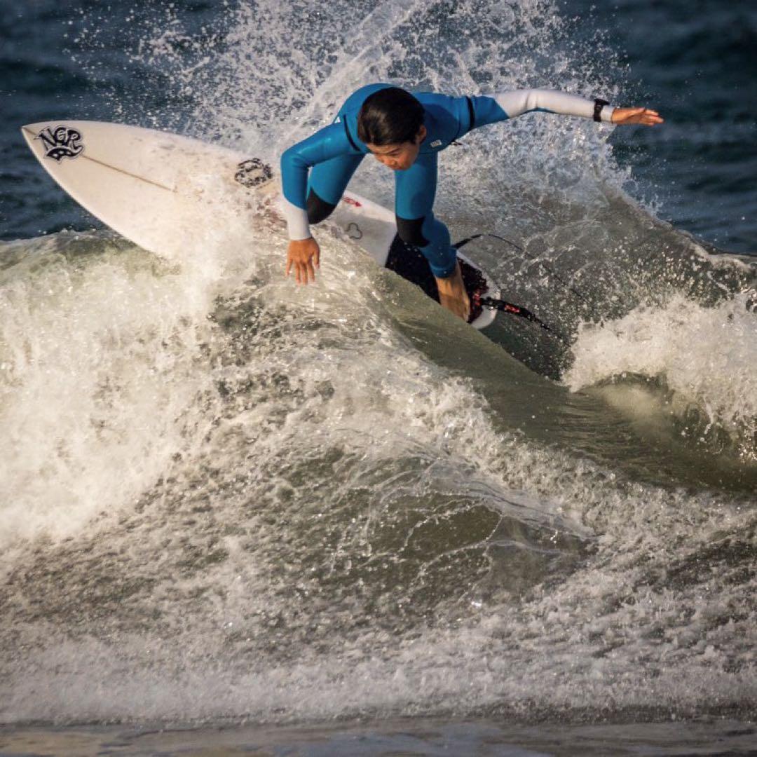 BeWET 3mm×2mm フルスーツ現行モデル、キッズ向け