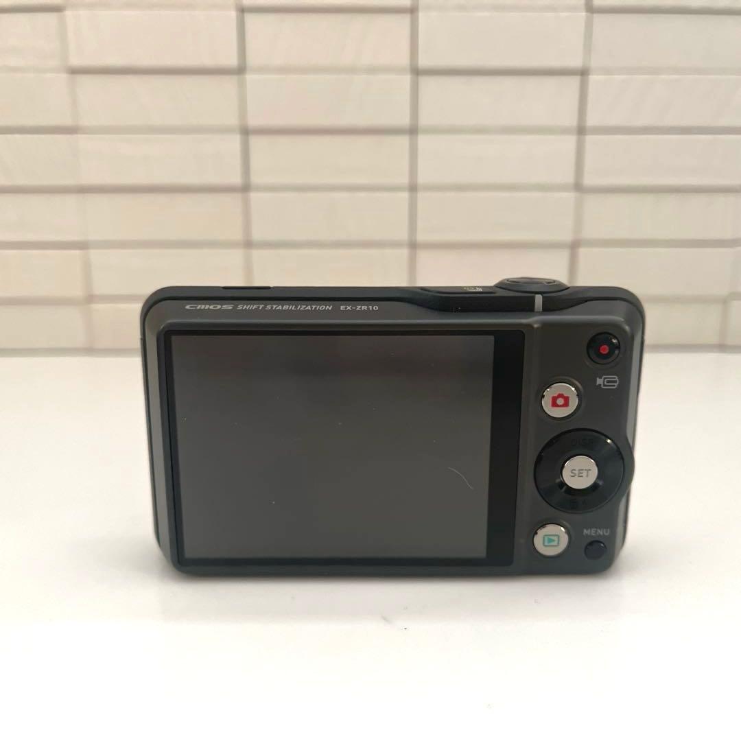 CASIO カシオ コンパクトデジタルカメラ EXILIM EX-ZR10