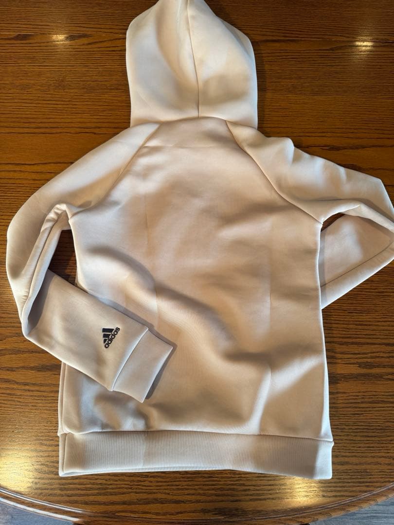adidas フーディー＆スカート セットアップ ベージュ系ゴルフウェアSサイズ