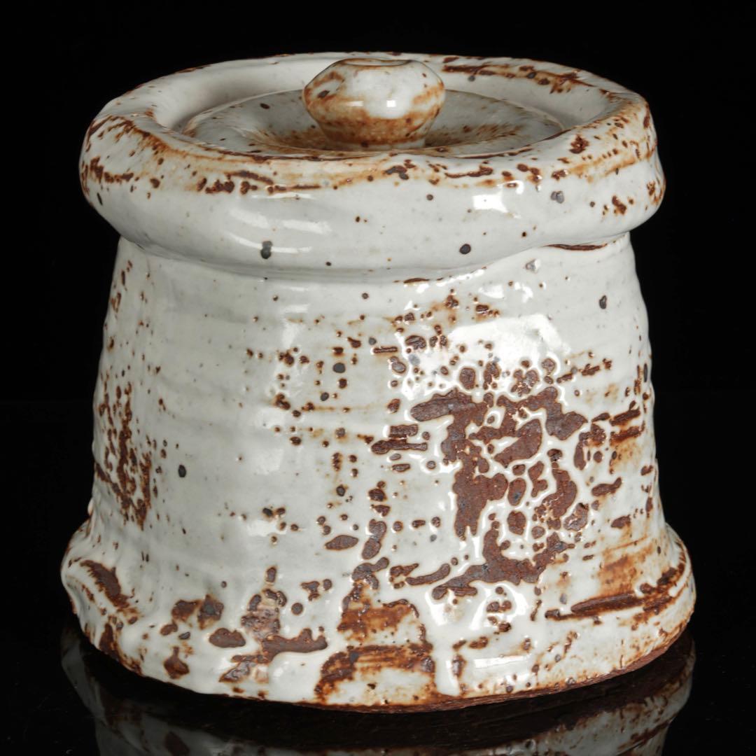 南山窯 目黒威徳 黒地志野水指 共箱 茶道具 水差し 志野釉 美濃焼 在銘 骨董