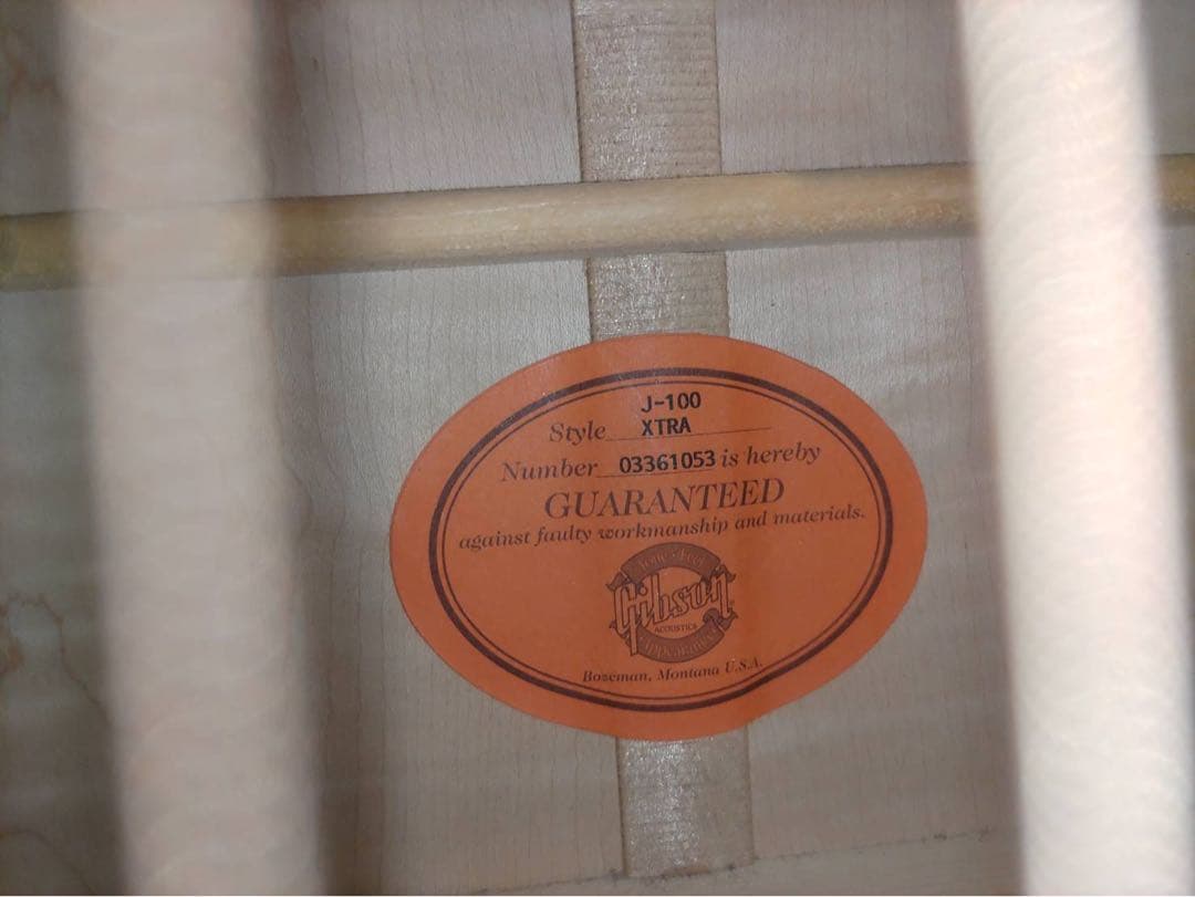 美品希少品　Gibson J-100XTRA 2001年製