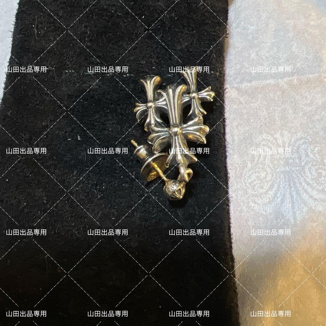 アクセサリー Chrome Hearts Triple CH Cross Pierce