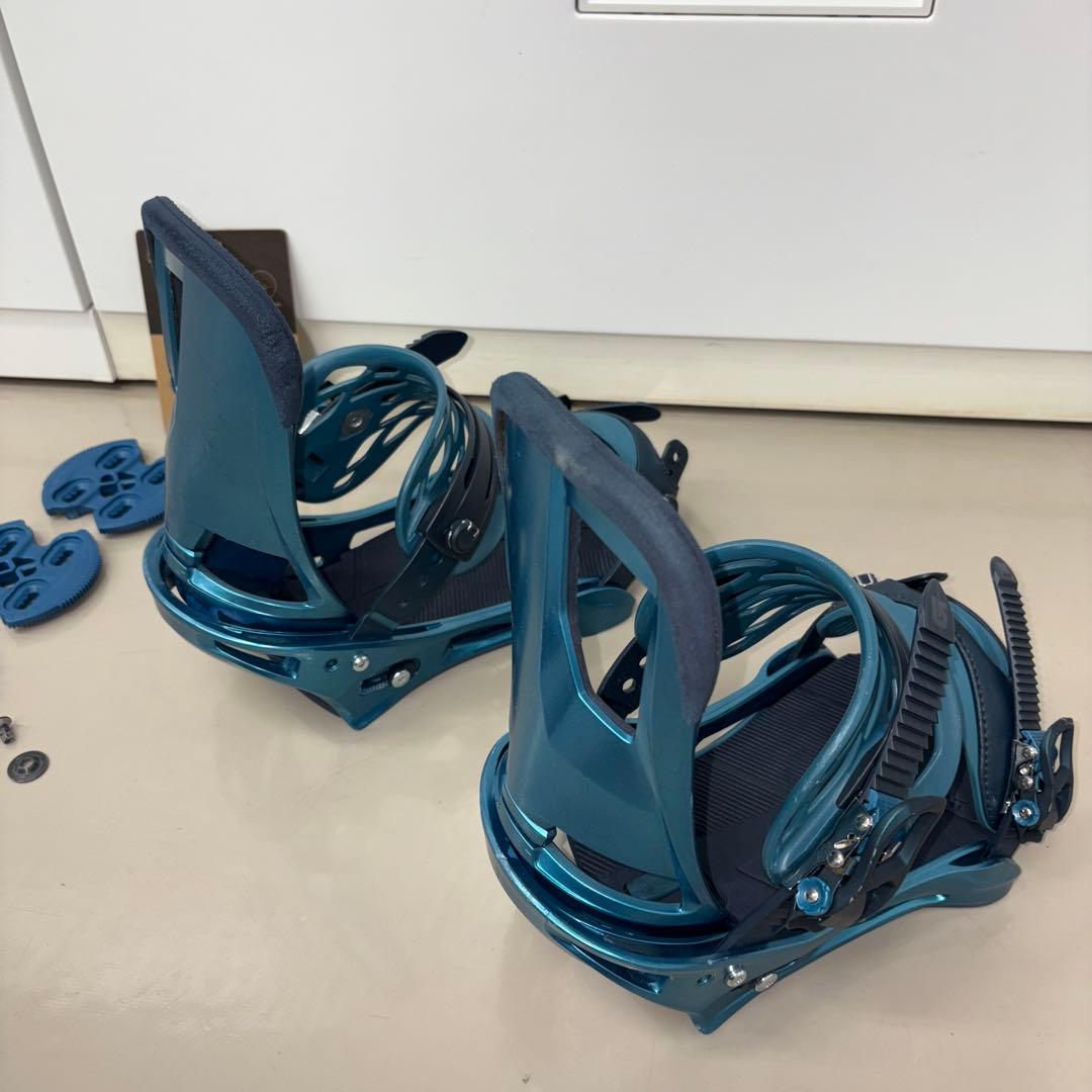 BURTON CARTEL （M）MOTO-ASIAN FIT （9）（27㌢）