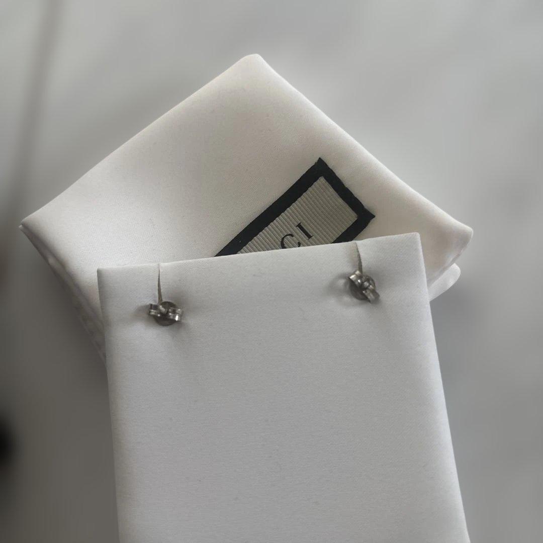 【 GUCCI グッチ 】箱付き！ ピアス 両耳 シルバー