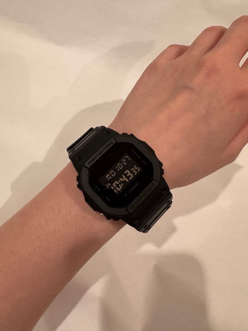 CASIO極美品 G-SHOCK デジタル腕時計 ブラック DW-5600BB