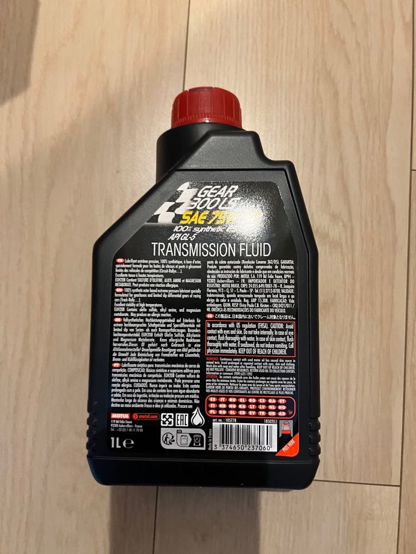 MOTUL GEAR300 LS 1L ４本