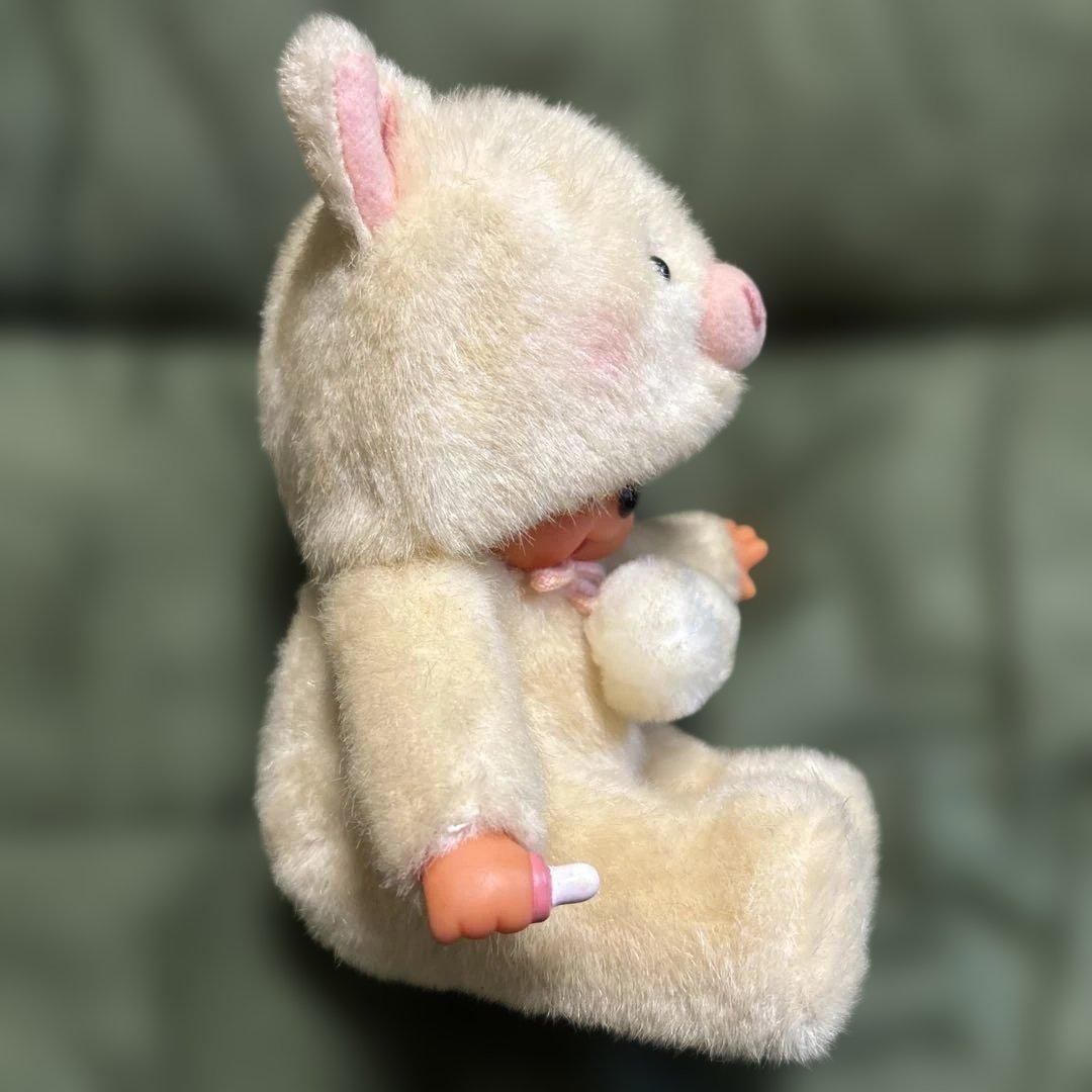 モンチッチ　ぬいぐるみ　アニマルドレスぶた