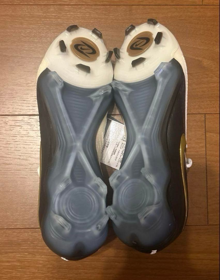 【新品未使用】NIKE PHANTOM LUNA Ⅱ ELITE FG 26.5