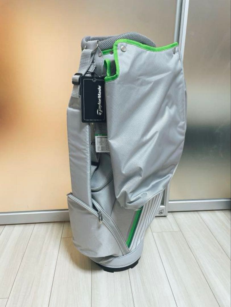 最終価格　☆ 新品 ☆ 超軽量　テーラーメイド キャディバッグ