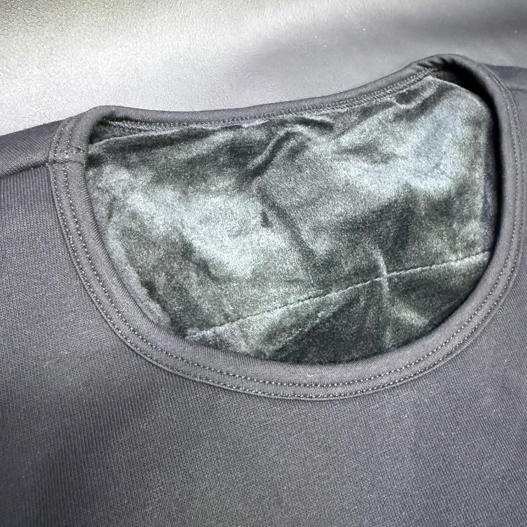 ◉Aa右1005 未使用保管品 電熱インナー 男女兼用 上下セット 黒 L