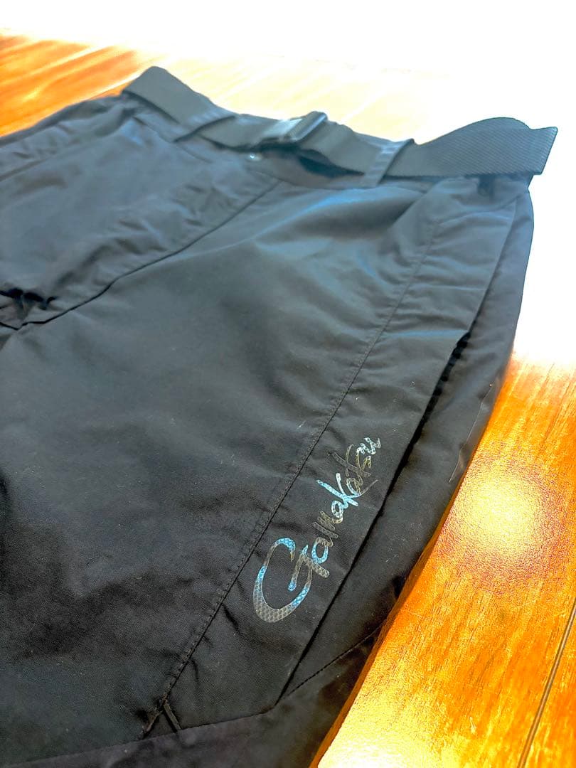 がまかつ Lサイズ、アルテマシールドレインスーツ上下セット