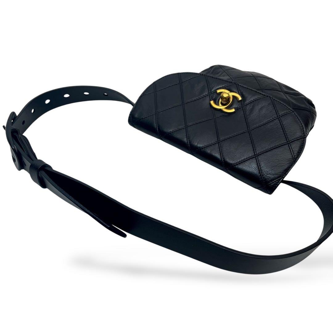 シャネル マトラッセ ビコローレ ラムスキン ウエストポーチ バッグ 黒色