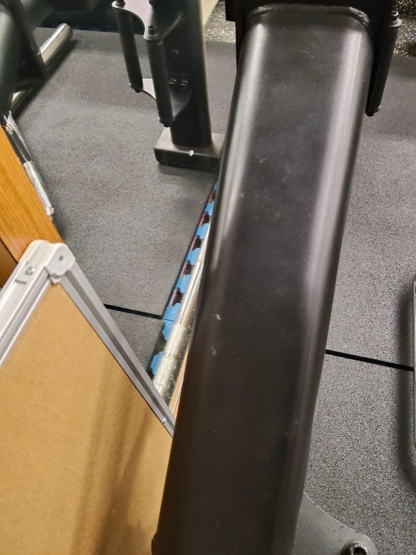 リーディングエッジ　ヘックスバー　オリンピック　引き取り　手渡し限定　大阪市