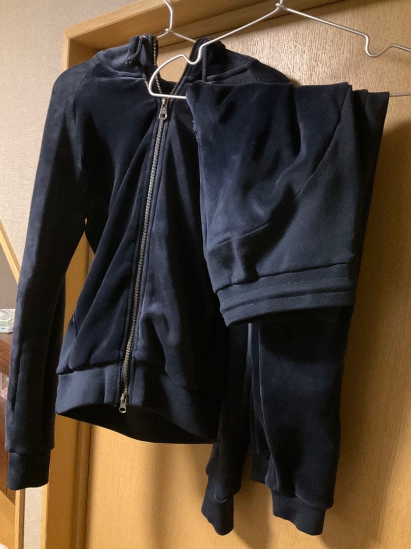 1PIU1UGUALE3 RELAX ベロア セットアップ