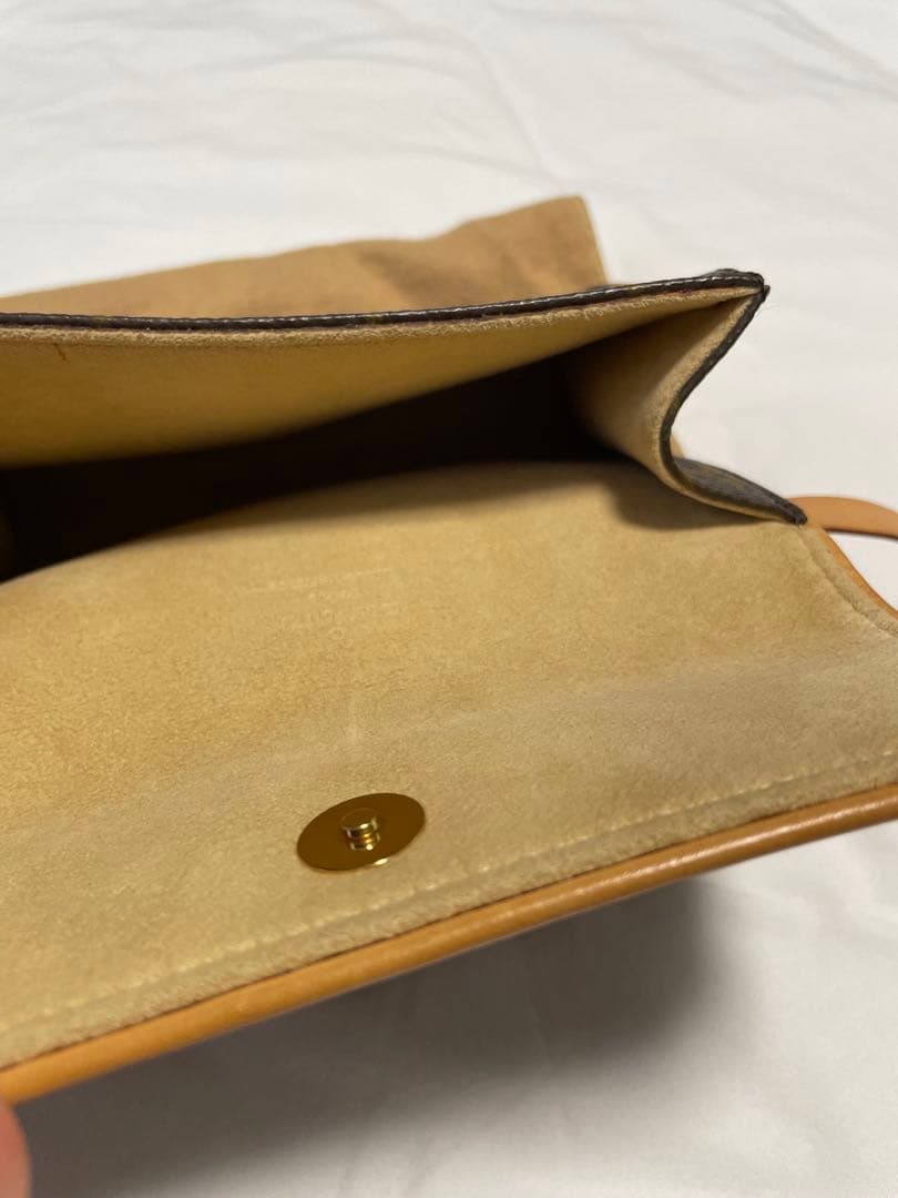 Louis Vuitton ショルダーバッグ ダークブラウン