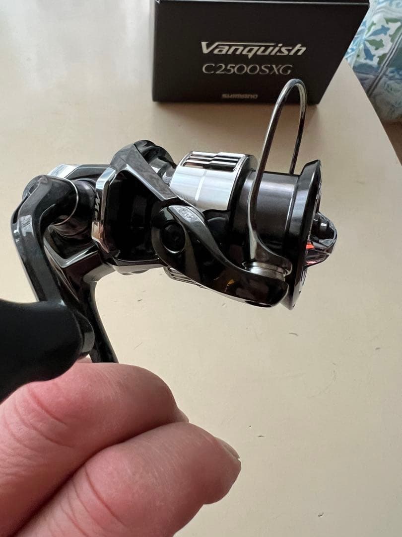 リール SHIMANO Vanquish C2500SXG saaya-trio