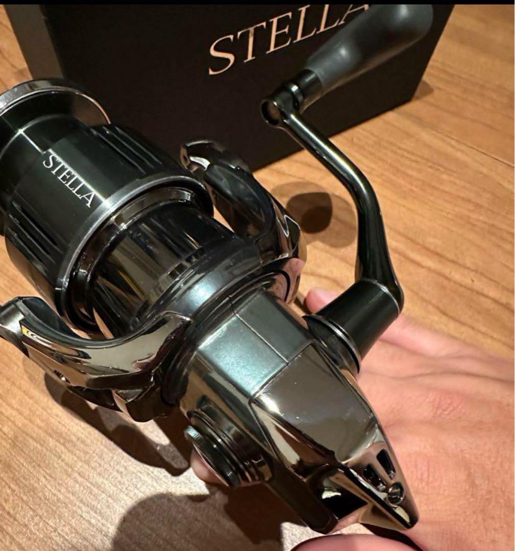 22ステラ　4000xg 美品