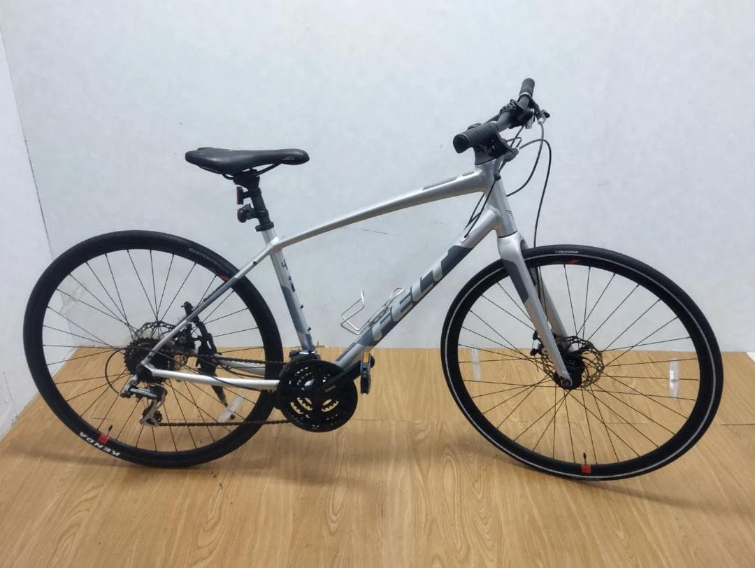 SS★935 FELT クロスバイク VERZA SPEED 40