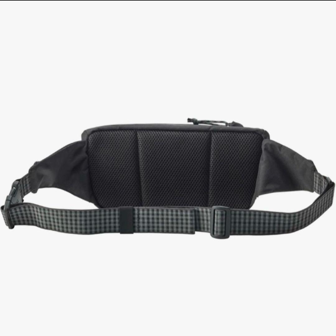 翌日発送　NEW ERA　familiar　ニューエラ　ファミリア　ボディバッグ