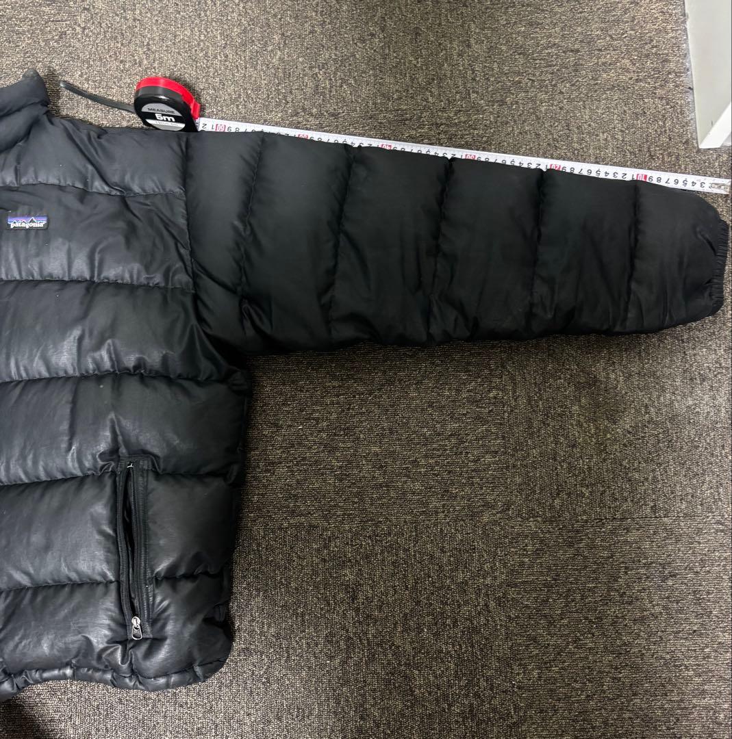 patagonia ダウンジャケット 黒　Lサイズ　1/31まで値下げ！