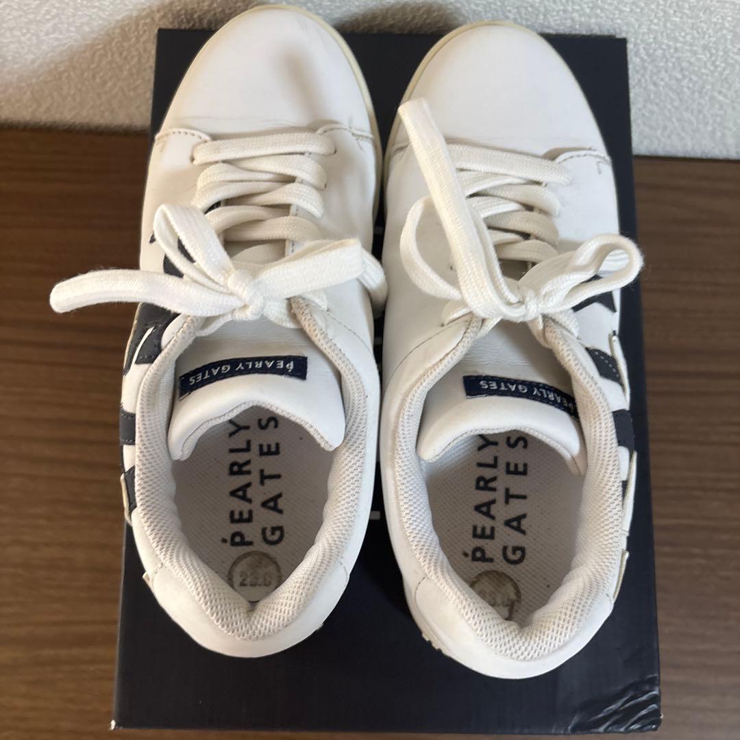 PEARLY GATES ロゴ入りスニーカー 23.0cm