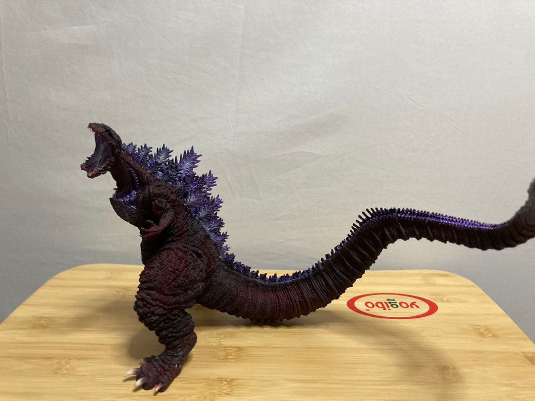 一番くじ　ゴジラ怪獣乱舞　ー荒ぶるモノー　B賞