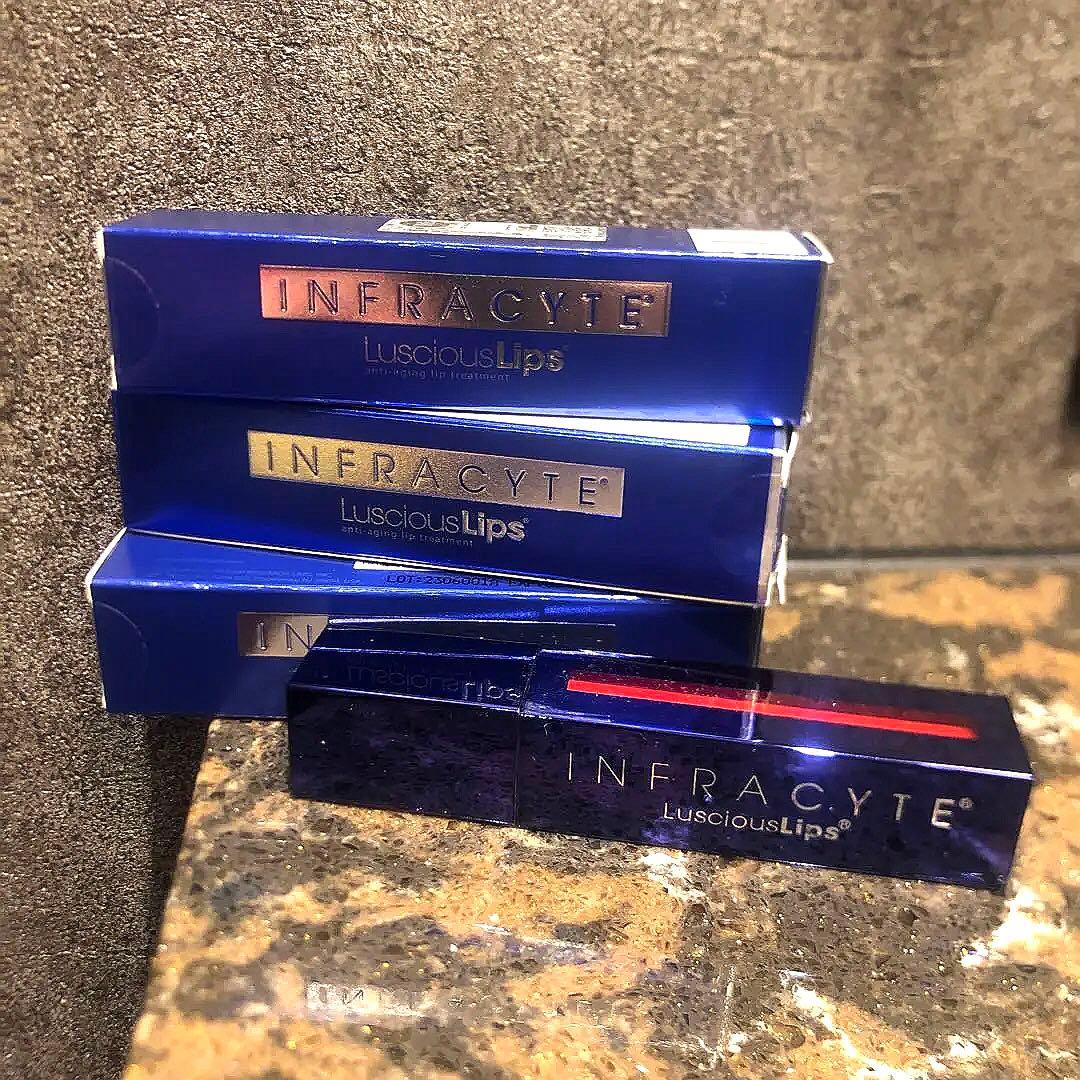 【Luscious Lips】ラシャスリップ リップ美容液 3本セット