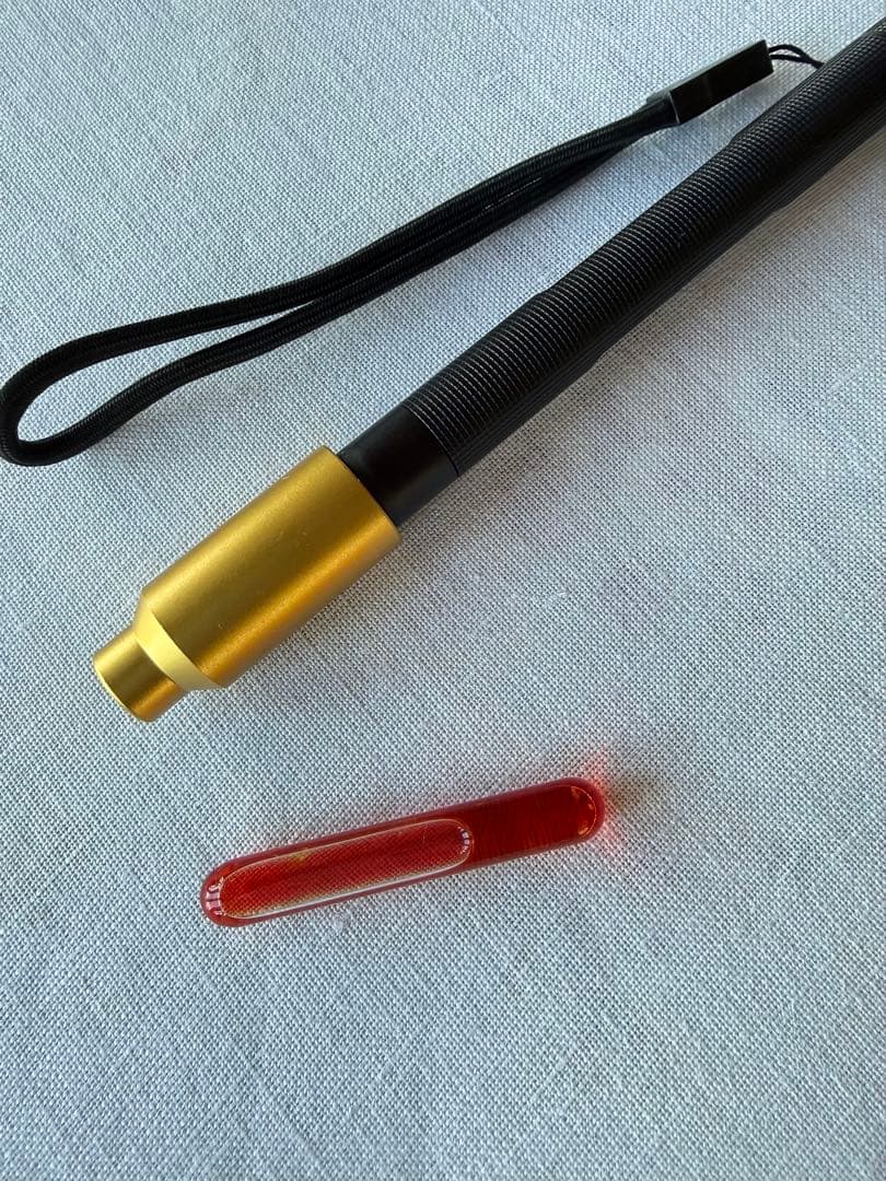 ビーマーライトペン本体とバイヤル13本