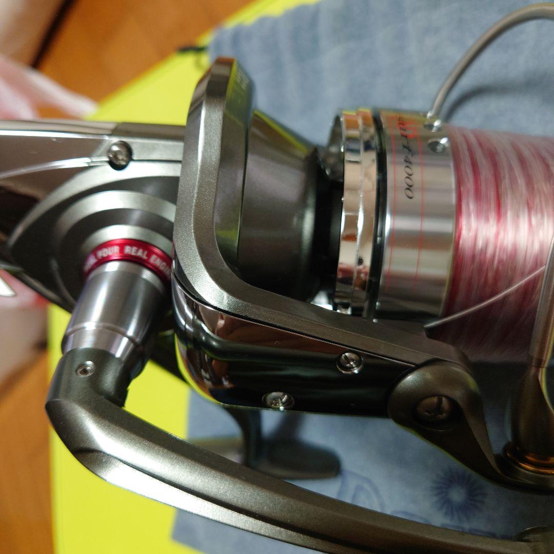 Daiwa Tide Surf4000 スピニングリール
