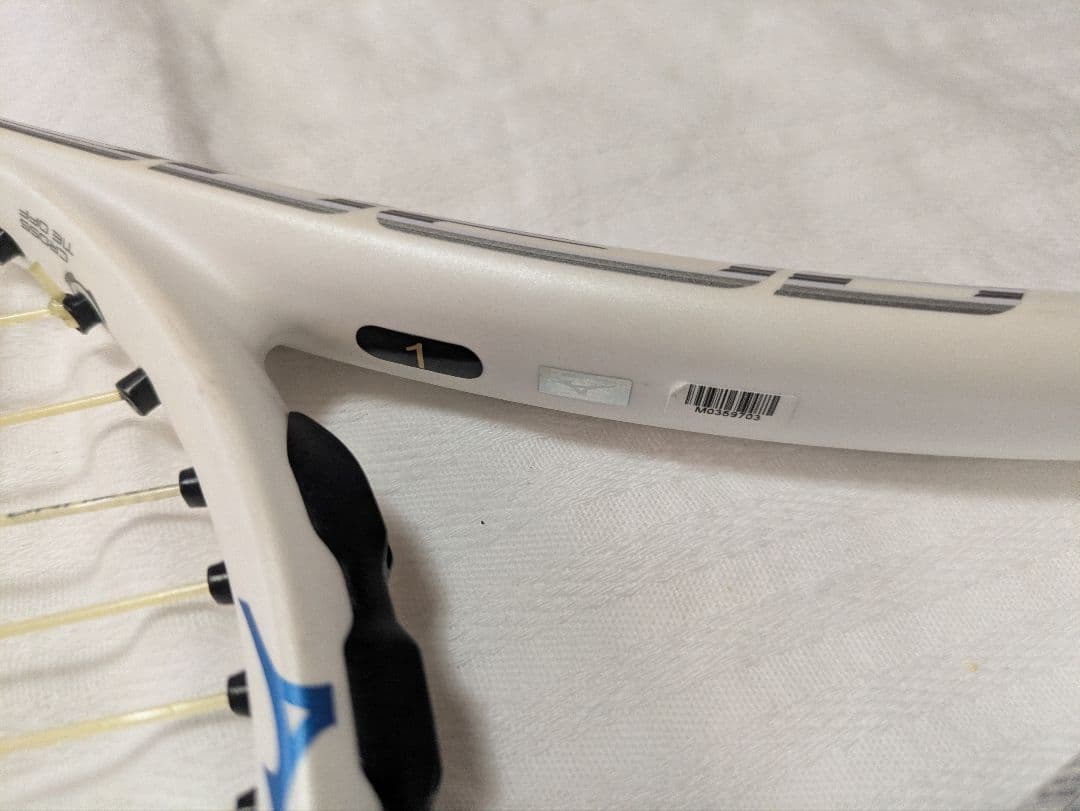 アクロスピード 270 テニスラケット　Tシャツ付き