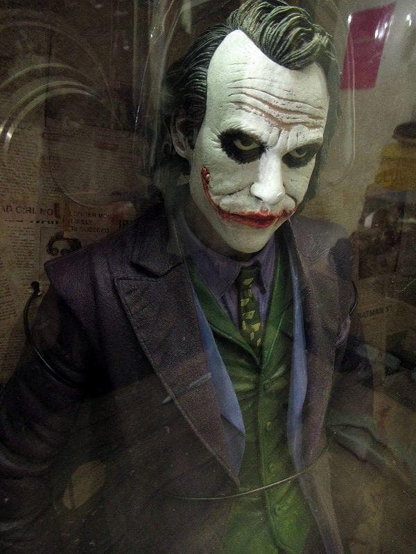 未開封 NECA ネカ バットマン ダークナイト ジョーカー 1/4 フィギュア