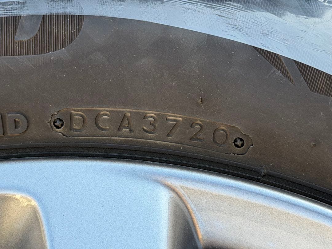 CX-30 純正18インチ4本スタッドレス 225/60R18 CX-8サイズ