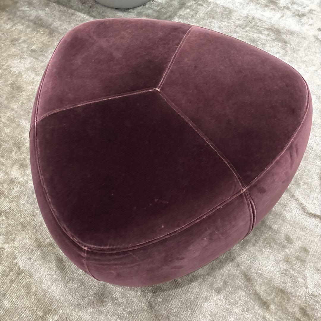 ボーコンセプト　Bermudaオットマン　フットスツールテーブル　Velvet