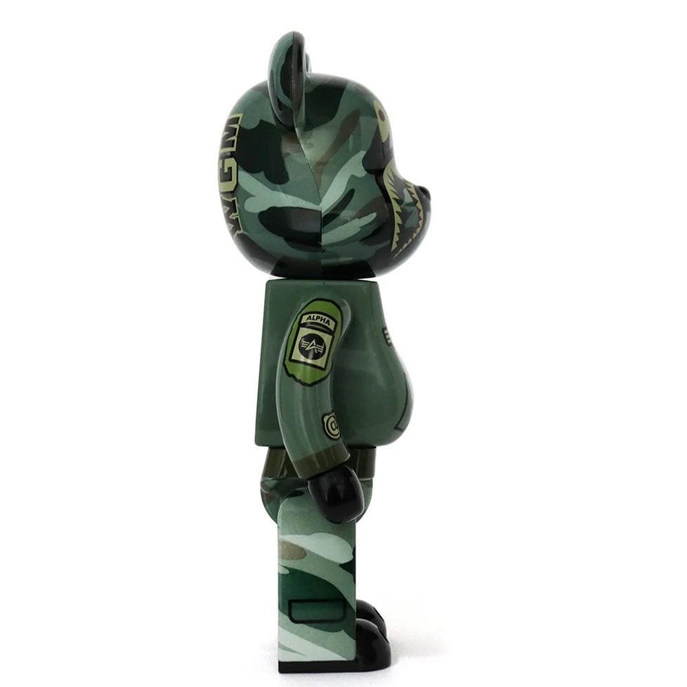 BE@RBRICK BAPE (R) × ALPHA 100％ & 400％