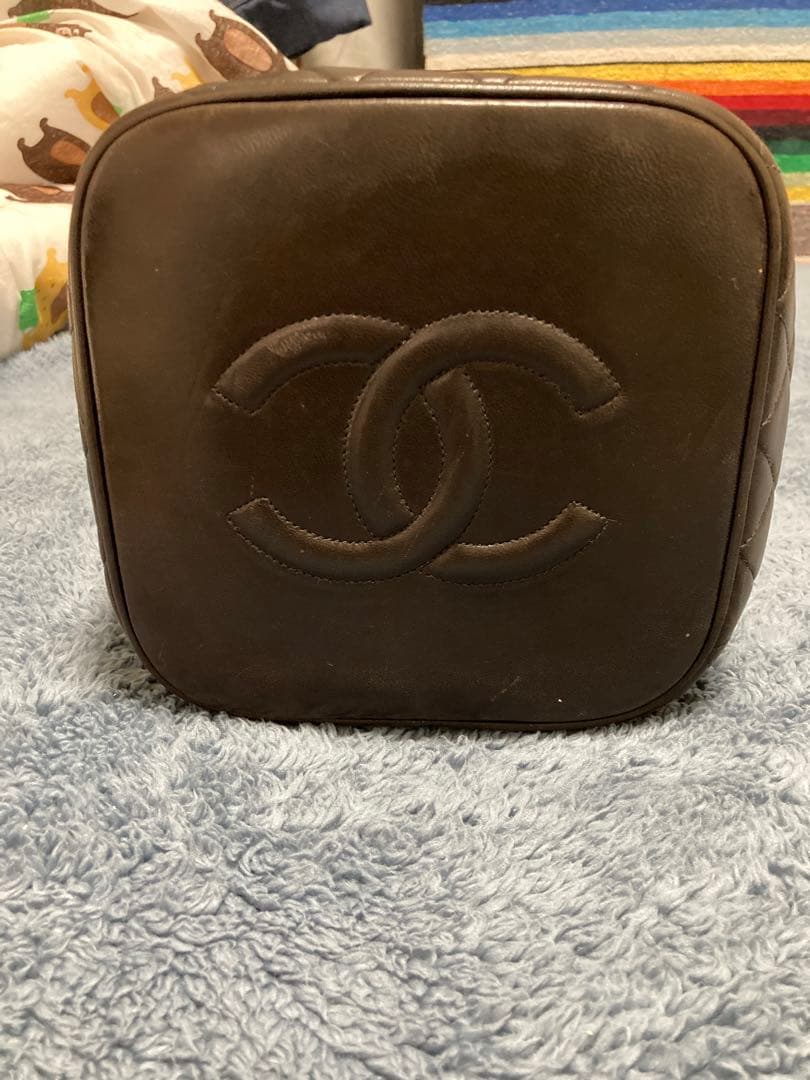 ビンテージ　シャネル　バニティ　ブラウンレザー キルティングバッグ