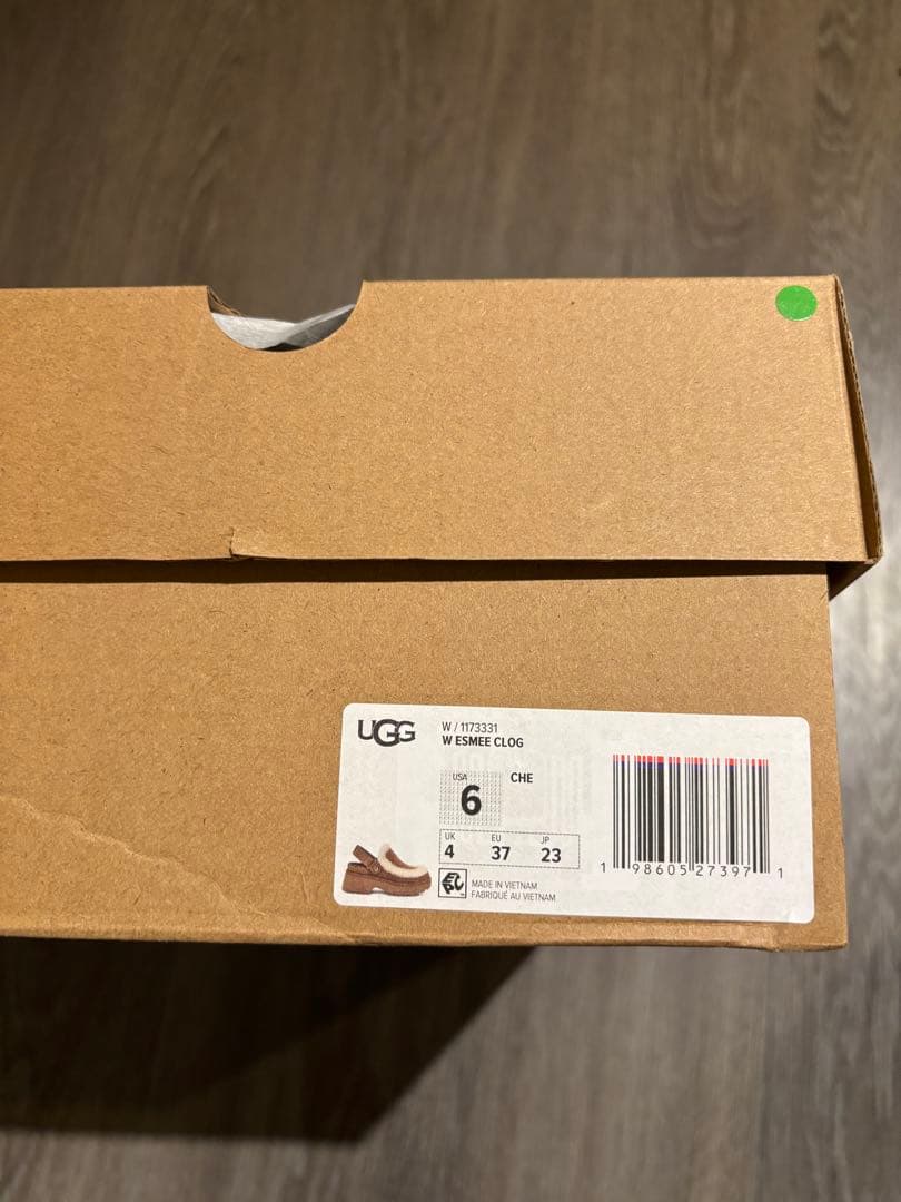 新品【UGG】Esmee Clog