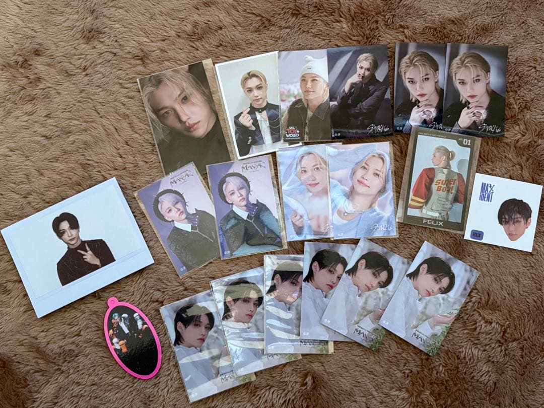 最終値下げ✨️StrayKids Felix Bbok Ari トレカ ぬいぐるみ