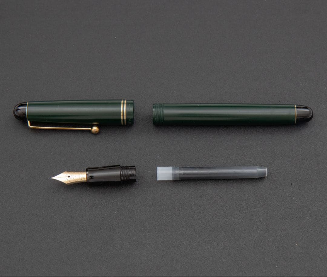 パイロット カスタム67 万年筆 EF　カートリッジ付　PILOT CUSTOM