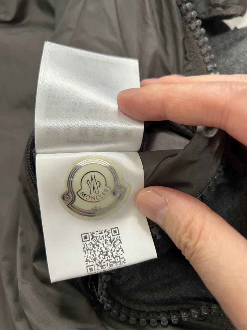 MONCLER モンジュネーブル グレー フード付きダウンジャケット サイズ0